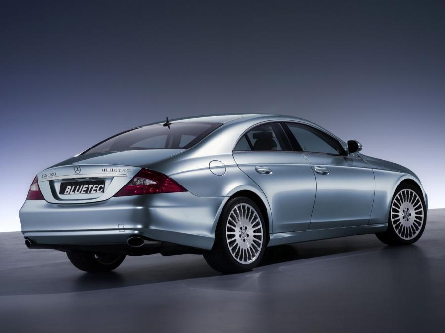  Mercedes-Benz CLS320 Vision BlueTEC concept 2006 года  (фото 7 из 7)